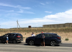 Под Камышином на федеральной трассе в новое столкновение попали отпускницы за рулем