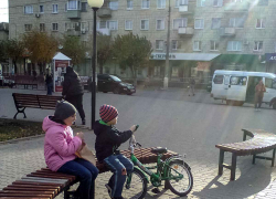 "Дома, дома, дома!" - так провести нерабочую неделю попросила и потребовала главный санитарный врач России Анна Попова