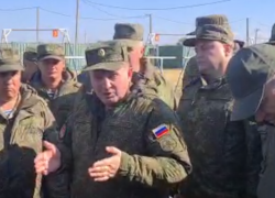 «Люди в стрессе и не всё понимают»: губернатор Бочаров отправился на полигон к мобилизованным (ВИДЕО)