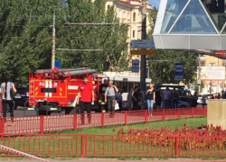 В Волгограде эвакуировали более одиннадцати крупных объектов из-за угрозы взрыва