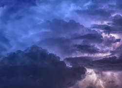 Следователи СК установили, что скончавшиеся в Камышине в один день мужчины трудоспособного возраста погибли не криминальной смертью 