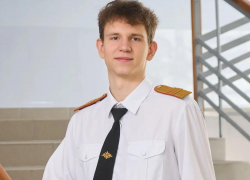 В Камышине Христич Александр, ученик школы №7, набрал 100 баллов на ЕГЭ по физике
