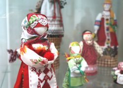 Камышинские рукодельницы обещают научить всех желающих шить кукол
