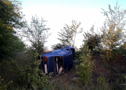 Котовский водитель перевернул под Камышином иномарку, ранены двое школьниц