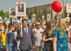 Традиционное шествие «Бессмертного полка» в этом году отменили, а что будет?
