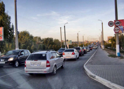 Какая марка бензина бьет рекорды дороговизны в Волгоградской области и в Камышине