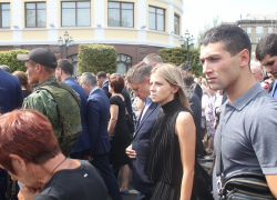 "Прокурор Крыма" Наталья Поклонская вчера прилетела на похороны Александра Захарченко