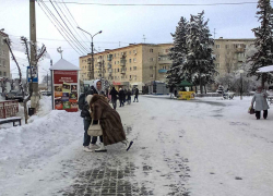 Как ни прискорбно это озвучивать под праздник, но смертей от коронавируса среди камышан 31 декабря больше, чем заразившихся