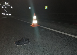 Сбил и уехал: на трассе рядом с Камышином  нашли  труп 36-летней женщины 