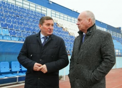 В Волгограде при переходе от "двухголовой" модели власти к "одноголовой" в "жертву" приносят главу города