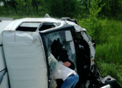 Полиция ищет свидетелей страшной аварии на дороге между Камышином и Петровым Валом, унесшей две человеческих жизни