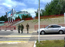 Военный суд в Волгограде приговорил к пяти годам колонии офицера за взятку