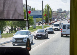 Почему в Камышине у моста 30 апреля возникли заторы?