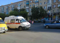 В Камышине "гонщик" на "Мицубиси" сбил на переходе женщину
