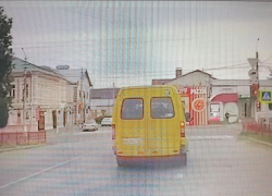 В Камышине сотрудники ГИБДД привлекли к ответственности водителя по видеозаписи, размещенной в паблике