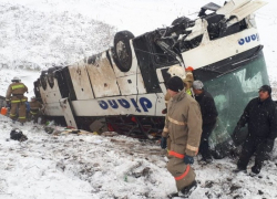 В аварии в Тамбовской области сегодня, 22 марта, погибли три пассажира из автобусов "Москва - Волгоград" и "Москва - Саратов", 15 получили ранения (ВИДЕО)