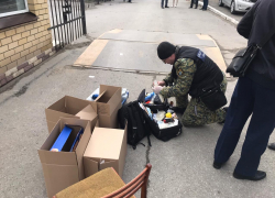 СК: у здания УБЭП в Волгограде, где  убили полицейского, работает следственная группа