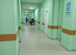 Администрация Камышина показала, как выглядит после ремонта поликлиника Центральной городской больницы