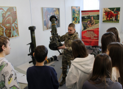 Камышанам покажут трофеи СВО