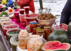 В Камышине цена на пол-литровую банку квашеной капусты пробила планку в 100 рублей 