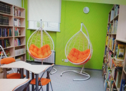 В Камышине на улице Ленина обычную детскую библиотеку переделали в современную модельную