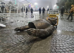 Волгоградский коммунист потребовал у правительства назвать цель отправки российских войск в Казахстан, - "Блокнот Волгограда"