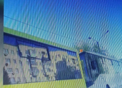 Камышане показали в соцсетях колонну пустых автобусов у КПП мотострелкового полка с вопросом, для кого они поданы (ВИДЕО)