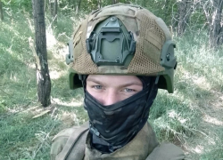 В Камышине проводят в последний путь 20-летнего Максима Максимова, погибшего в СВО