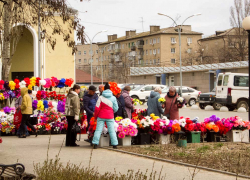 Власти Камышина объявили о ежедневных маршрутах муниципальных автобусов на кладбище перед Пасхой