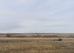 На трассе в Камышинском районе водитель из Тюмени улетел в кювет