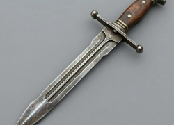 Камышанка пошла под суд из-за ножа покойного мужа