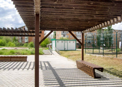 Камышане обнаружили закрытый туалет на набережной и спрашивают, когда "презентация"