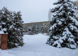 Администрация Камышина зовет горожан в театр на премьеру