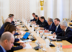 Лавров после саммита G20 на Бали позвал на разговор волгоградского губернатора, - "Блокнот Волгограда"