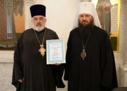 За что удостоен благодарственного письма Волгоградской епархии настоятель Никольского кафедрального собора Камышина протоиерей Анатолий Карпец