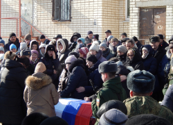 В Камышине отдали все воинские почести погибшему в спецоперации мобилизованному медбрату