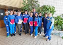 В Камышине в канун профессионального праздника фельдшеров поздравили медиков "скорой"