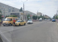 В Камышине случилось очередное ДТП в центре "старого" города сегодня, 13 июня