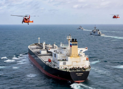 «До ядерной войны один шаг» - спецназ США захватил российский танкер: опьяненный успехом Трамп "оборзел", - "Блокнот - Россия"