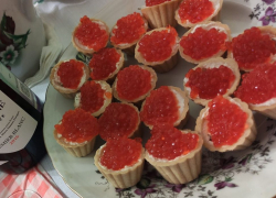 Как подорожали продукты для новогоднего застолья