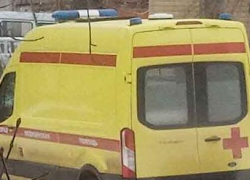 На дороге между Камышином и Волгоградом молодой водитель врезался в отбойник и отправил 4-летнего мальчика к хирургам