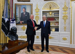 Трамп превращает Казахстан и Узбекистан в свои колонии для удара по России и Китаю, - "Блокнот - Россия"