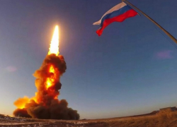 «Тысяча ракет за раз»: Россия готовит самый мощный удар с начала СВО — энергетический мораторий на исходе, - "Блокнот - Россия"