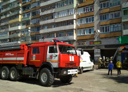 В Камышине опять горит "кривой" дом