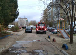 Камышан перепугали несущиеся на Пасху в пятом микрорайоне Камышина пожарные и "скорые"