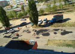 За неделю до выборов в Госдуму в Камышине решили подлатать самые непроезжие внутриквартальные дороги