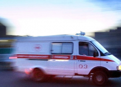 Ночью молодой гонщик на ВАЗе врубился в опору ЛЭП