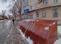 Администрация Камышина, примите новогодний наказ: подумайте о парковках у детских учреждений! - камышанка