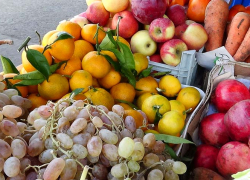 В Камышине поползли вверх цены на виноград, мандарины и гранаты