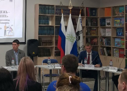 Камышинские студенты, примерившие на себя роль мэра, неожиданно высказались за троллейбусы и "чертово колесо" в городе